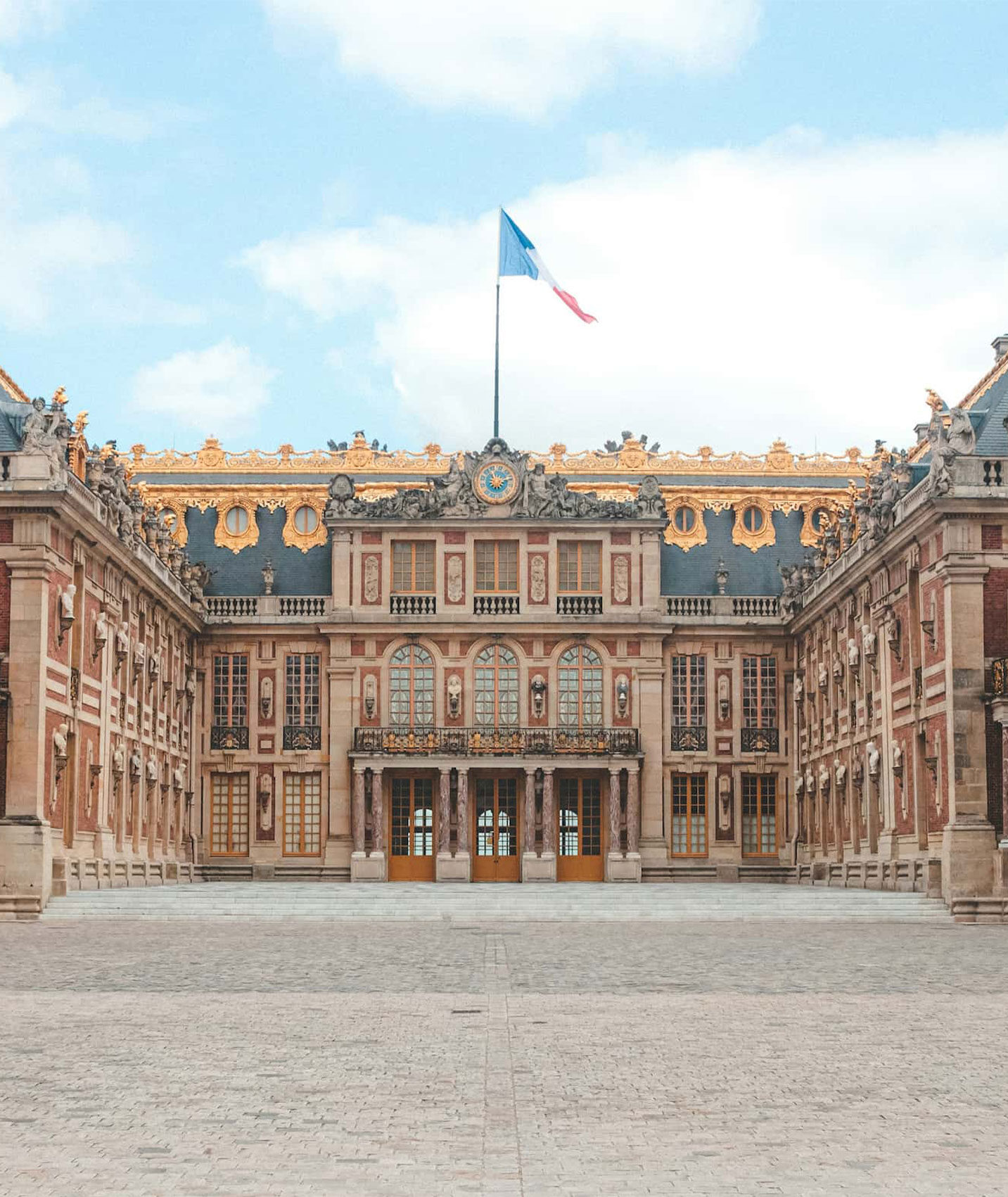 schloss von versailles innenhof